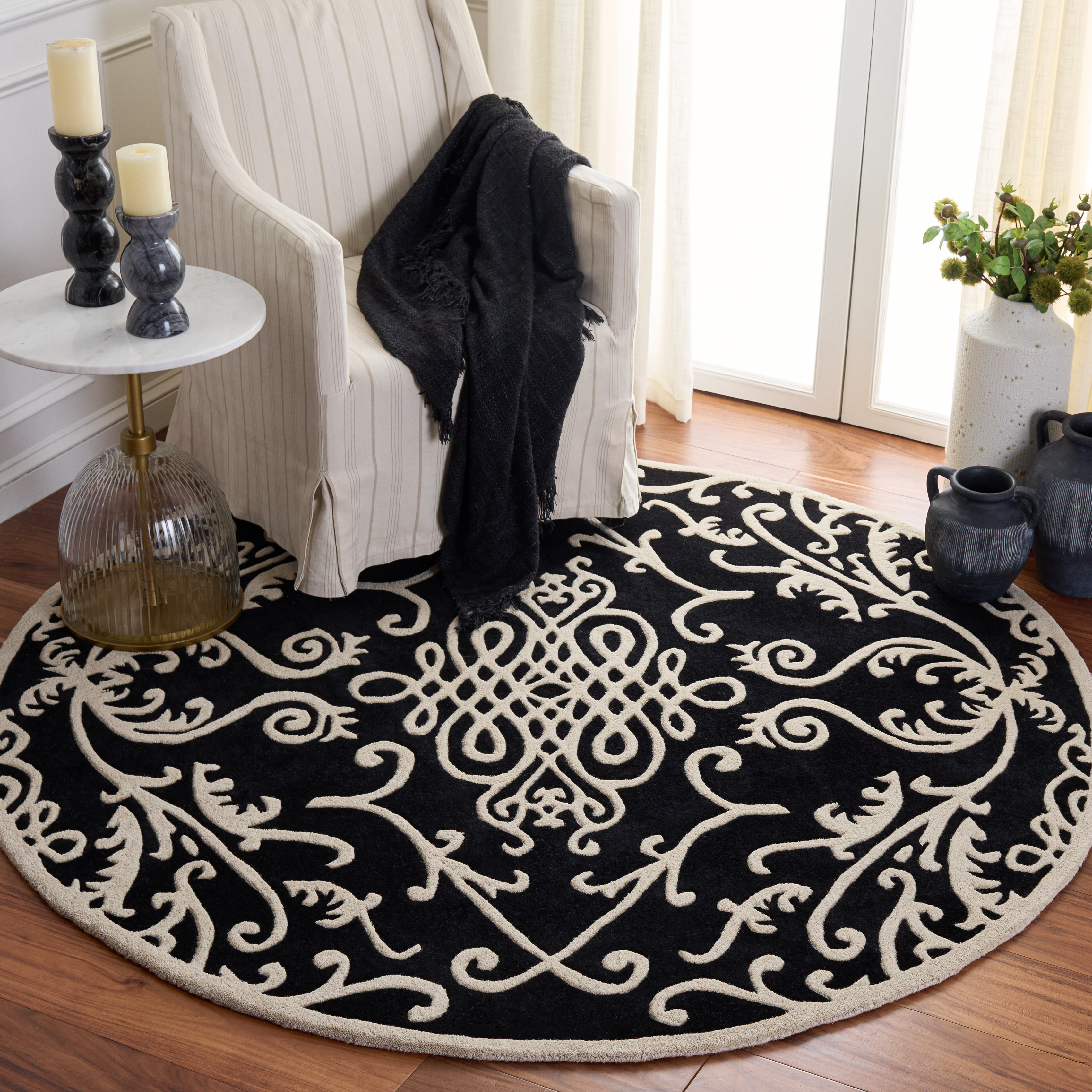 Safavieh Handmade Soho Razia N.Z. Wool Rug Black/Ivory 8'3